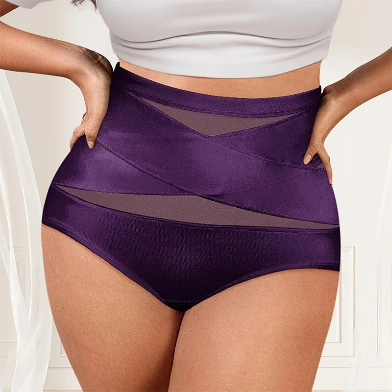 Seamless no-show design under clothing
